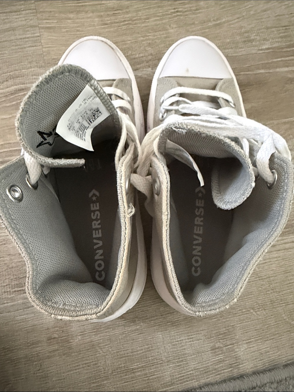 Converse High-Top Platform Sneakers i - Picture 10 of 11
